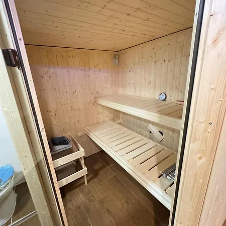 Apartment Schoene Souterrain In Mit Sauna! Herzogenrath