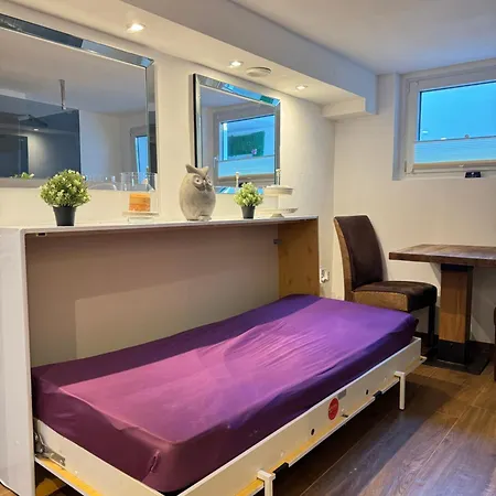 Schoene Souterrain In Mit Sauna! Apartment Herzogenrath