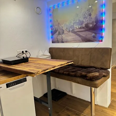 Schoene Souterrain In Mit Sauna! Apartment *